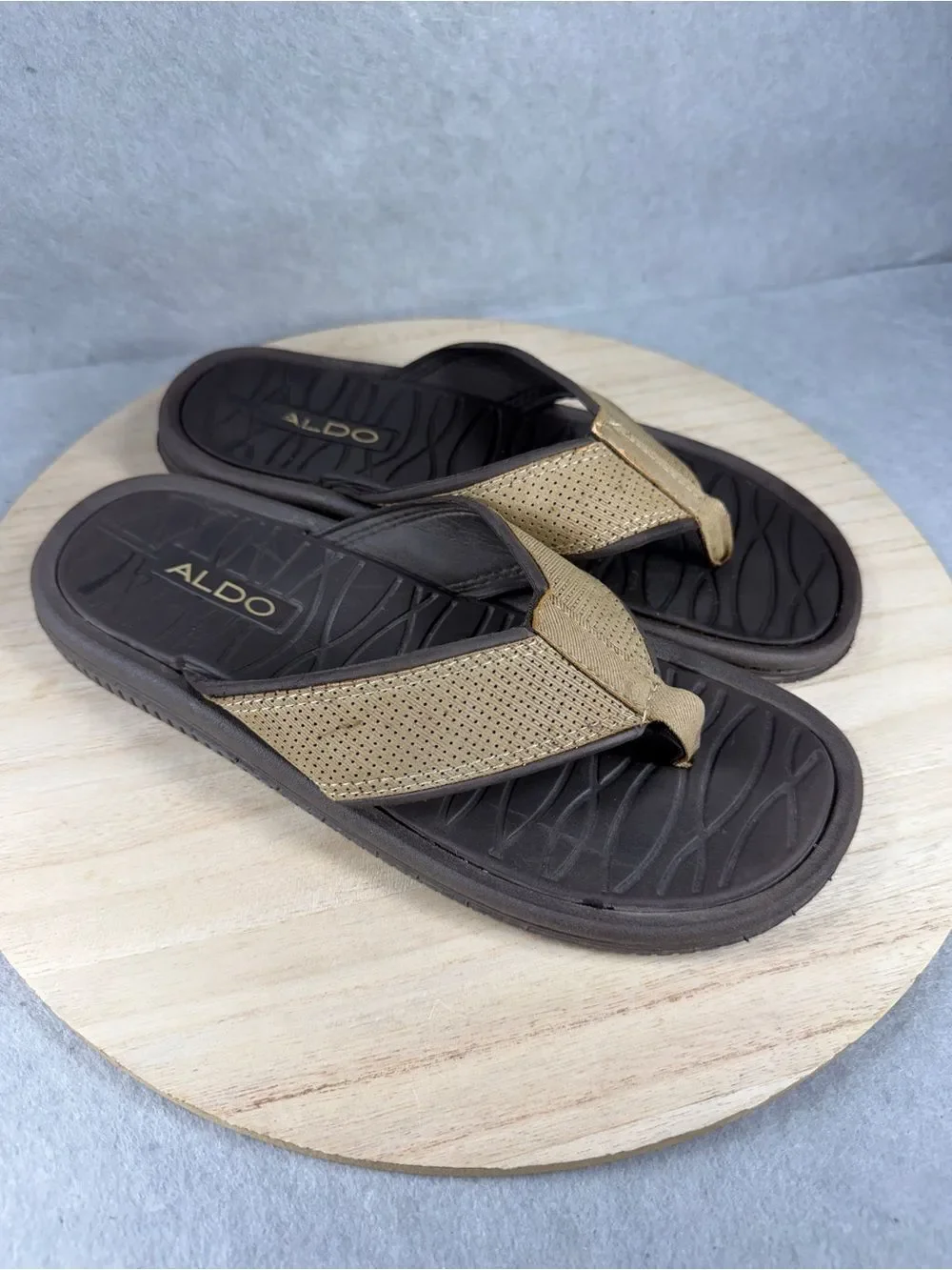 Aldo Mens Tan Woven Strap Thong Sandals Flip Flops Brown Size 9